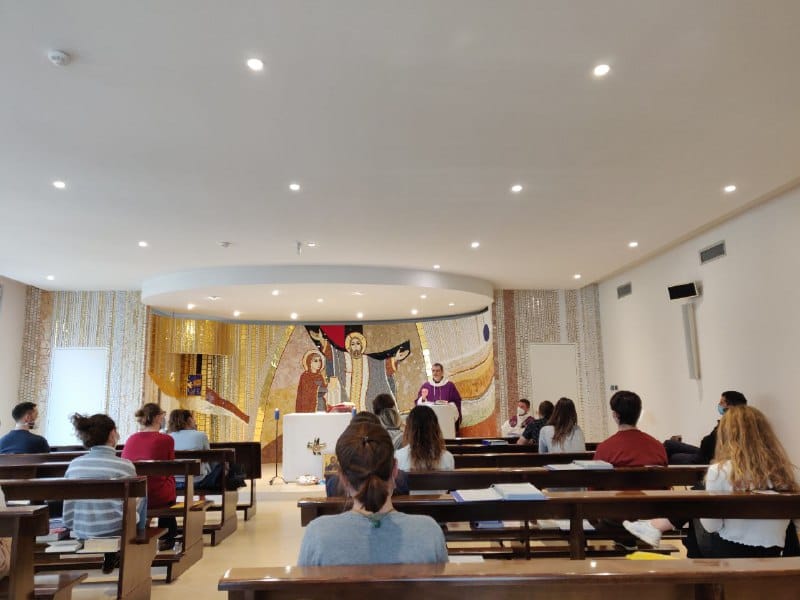 Esercizi spirituali “Giovani portatori di un dono”